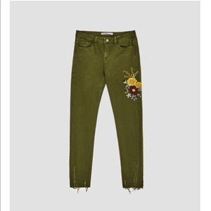 dark khaki jeans zara with flowers embroidery